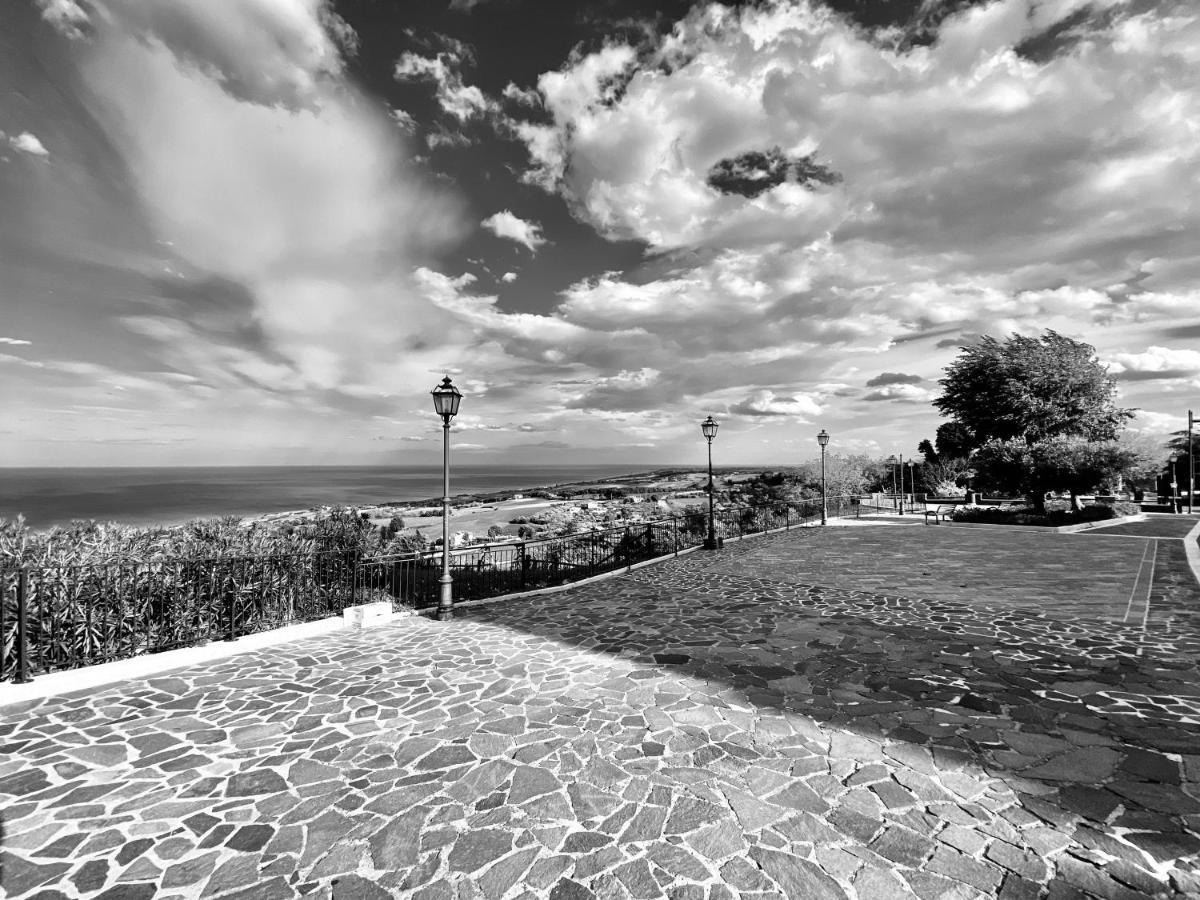 Residenza B&B Vistamare Петаччато Экстерьер фото